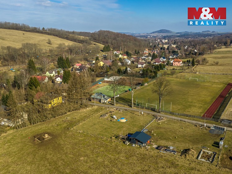 Prodej stavebního pozemku 1 390 m² - foto 5