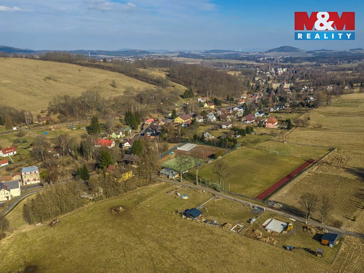 Prodej stavebního pozemku 1 390 m² - foto 8