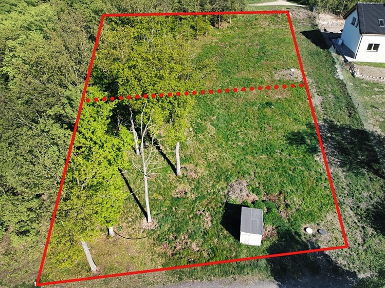 Prodej stavebního pozemku 921 m² - foto 6