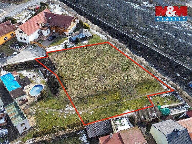 Prodej stavebního pozemku 1 000 m² - foto 2