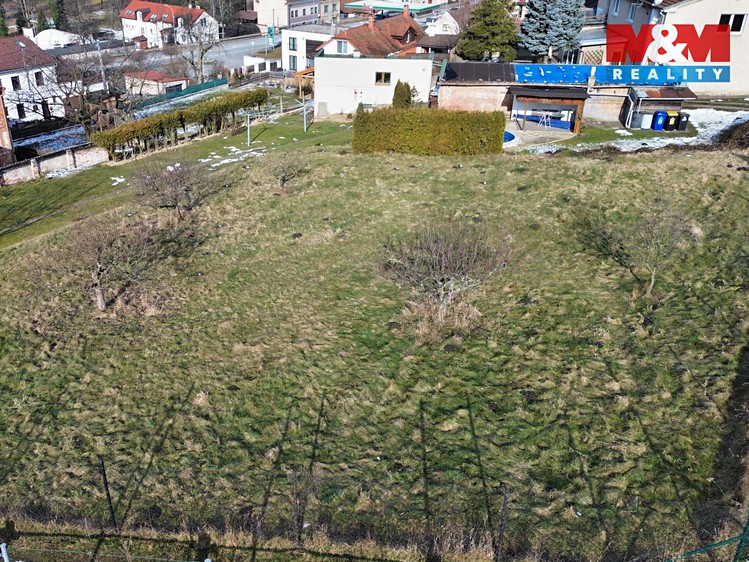 Prodej stavebního pozemku 1 000 m² - foto 6