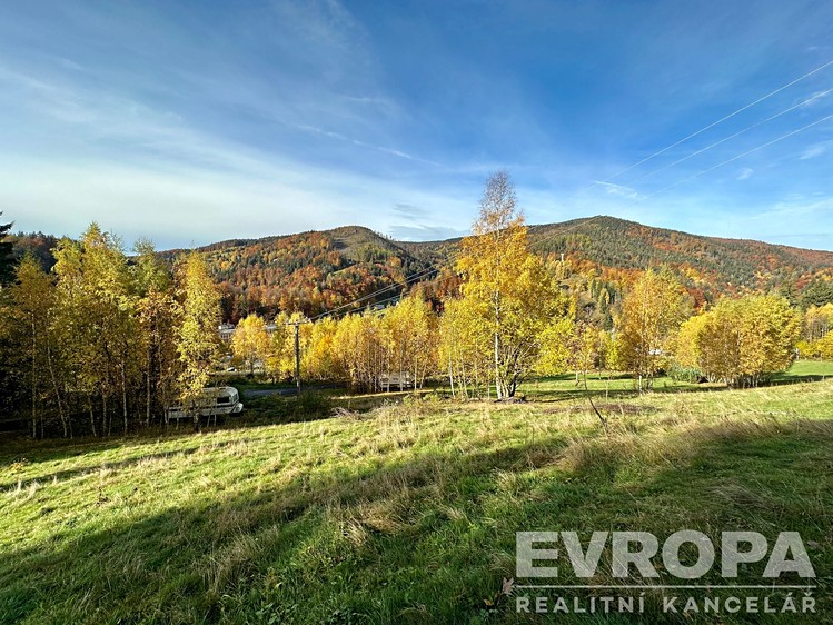 Prodej stavebního pozemku 1 262 m² - foto 2
