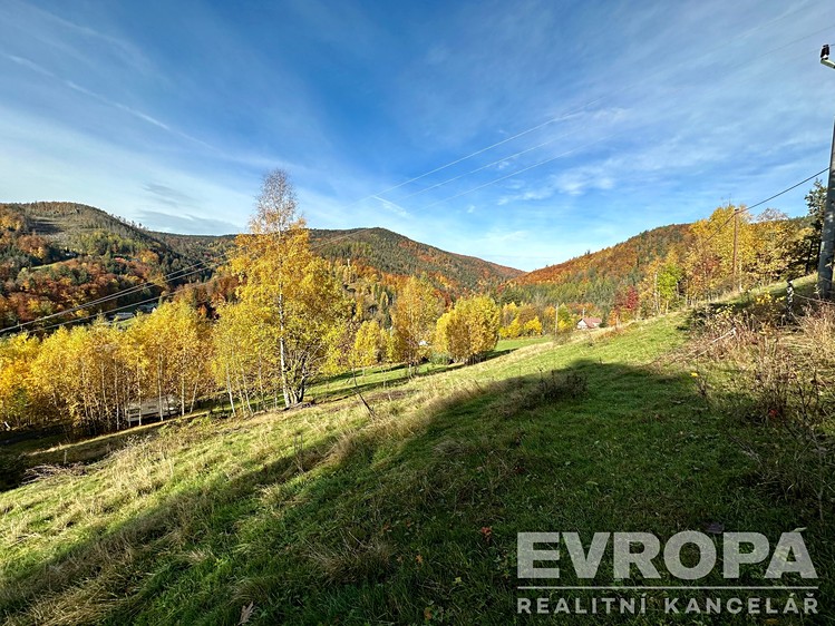 Prodej stavebního pozemku 1 262 m² - foto 6