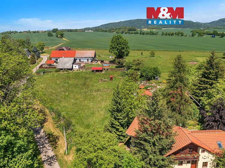 Prodej stavebního pozemku 1 200 m² - foto 1