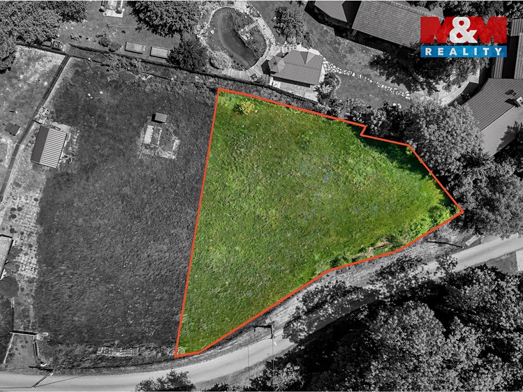 Prodej stavebního pozemku 1 200 m² - foto 3