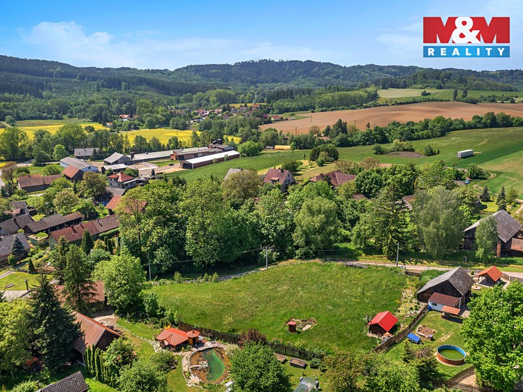 Prodej stavebního pozemku 1 200 m² - foto 6