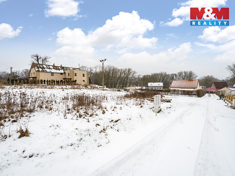 Prodej stavebního pozemku 1 025 m² - foto 2