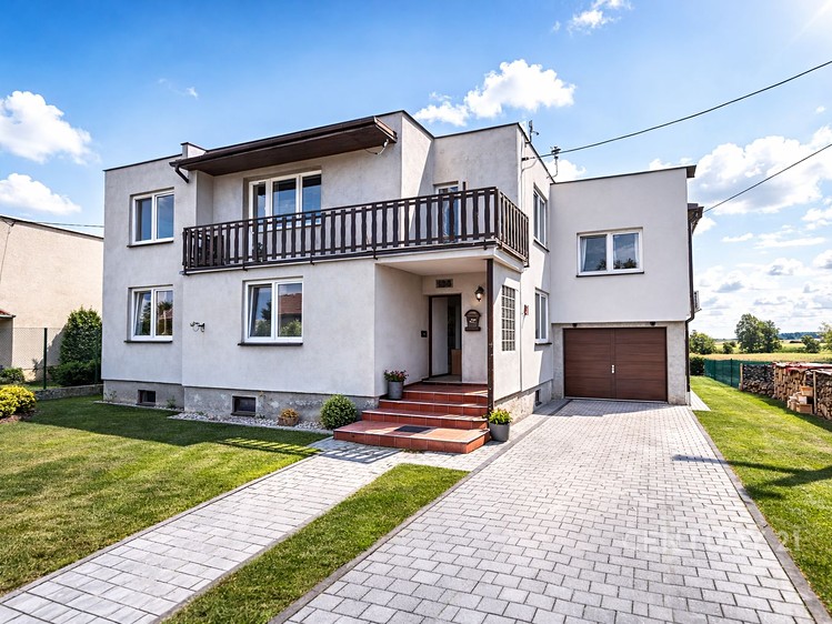 Prodej činžovního domu 272 m² - foto 1