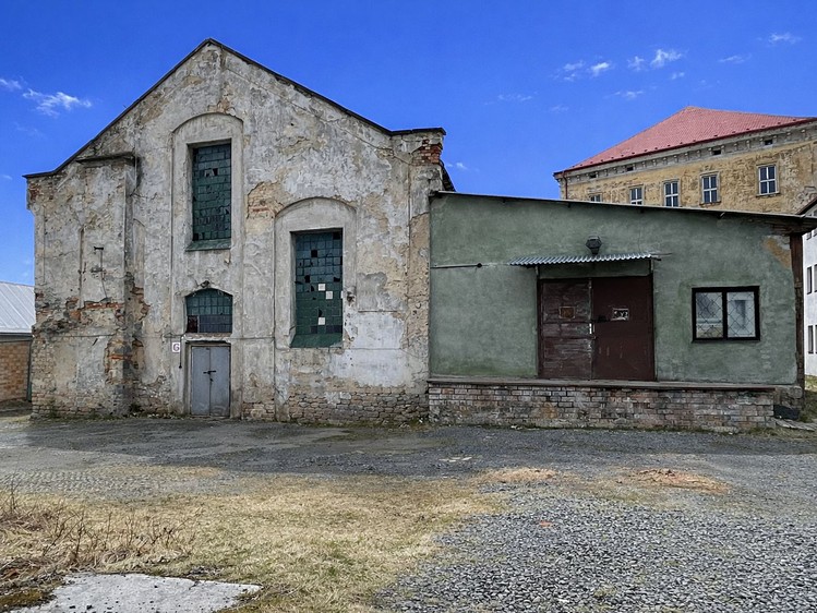 Prodej komerční nemovitosti 9 672 m² - foto 5