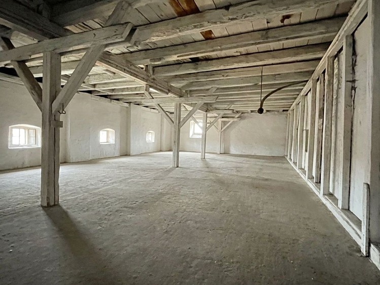 Prodej komerční nemovitosti 9 672 m² - foto 6