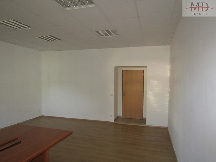 Prodej kanceláře 100 m² - foto 5