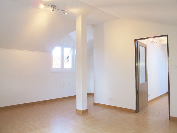 Pronájem kanceláře 40 m² - foto 4