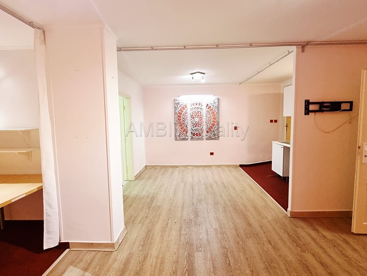 Pronájem kanceláře 53 m² - foto 5
