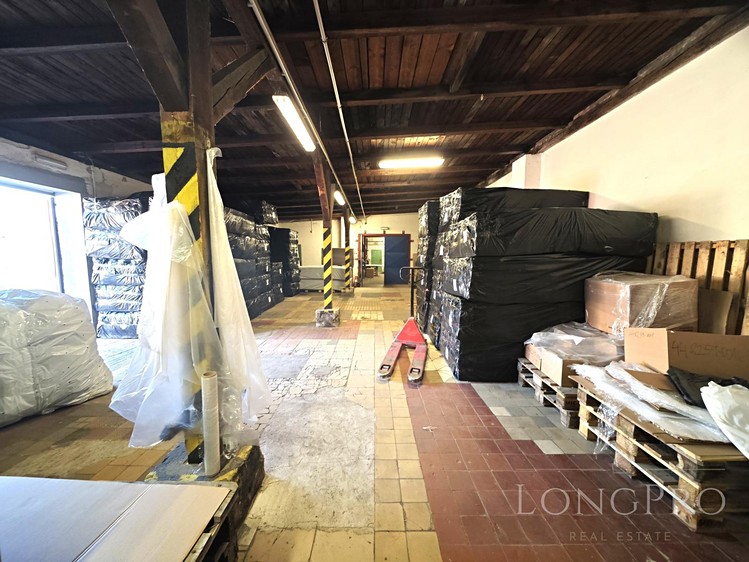 Pronájem výrobní haly, prostoru 113 m² - foto 1