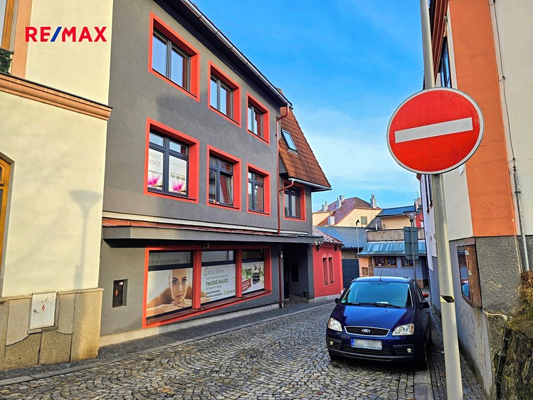 Pronájem kanceláře 144 m² - foto 3