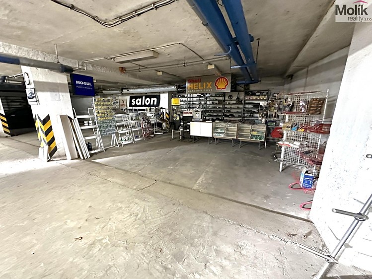 Pronájem skladového prostoru 1 046 m² - foto 4