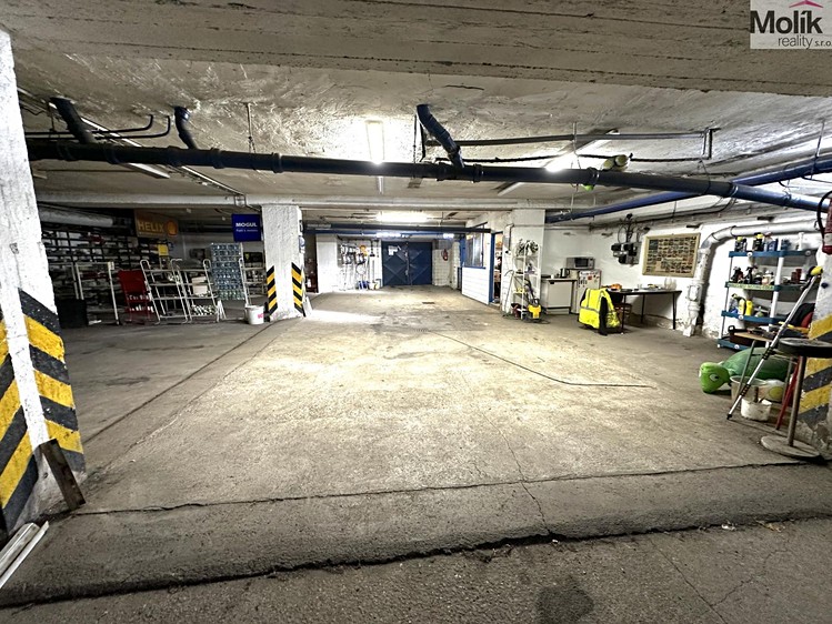 Pronájem skladového prostoru 1 046 m² - foto 5