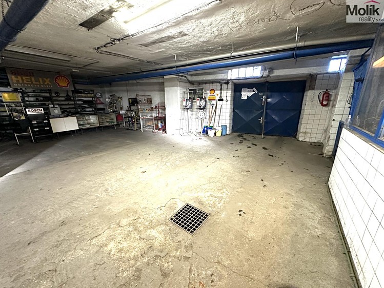 Pronájem skladového prostoru 1 046 m² - foto 6