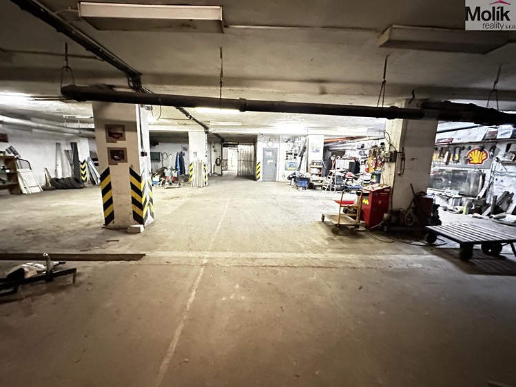 Pronájem skladového prostoru 1 046 m² - foto 7