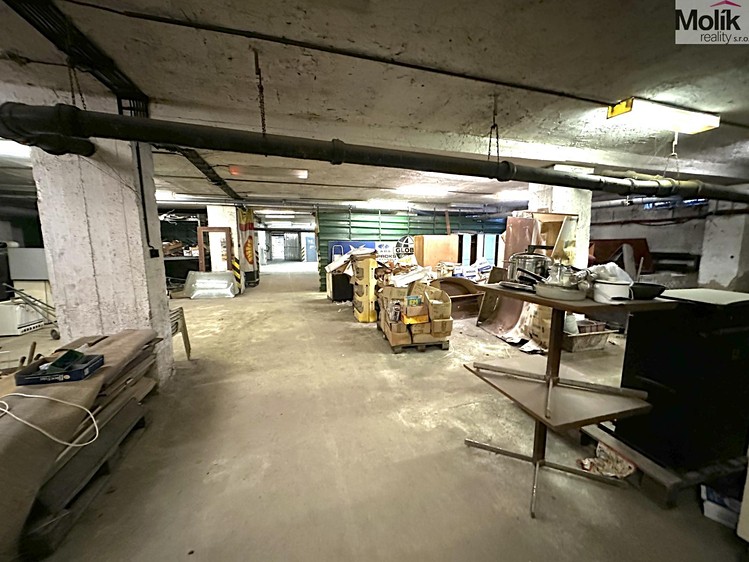 Pronájem skladového prostoru 1 046 m² - foto 8