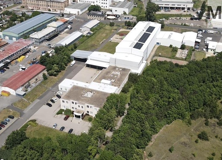 Pronájem skladového prostoru 7 300 m² - foto 1