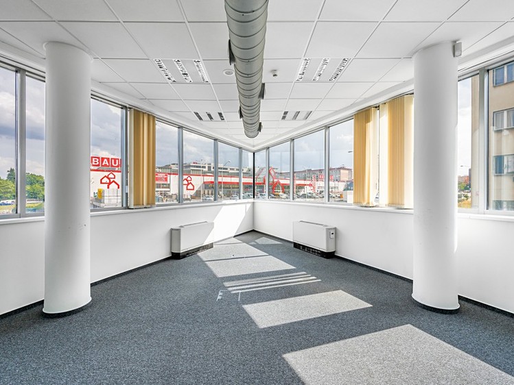 Pronájem kanceláře 974 m² - foto 6