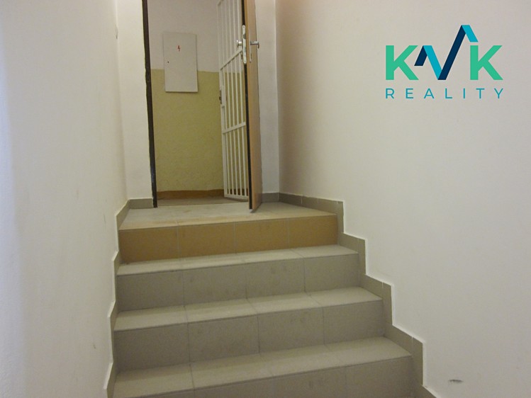 Pronájem obchodního prostoru 19 m² - foto 6