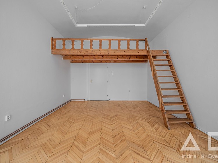 Pronájem kanceláře 40 m² - foto 2