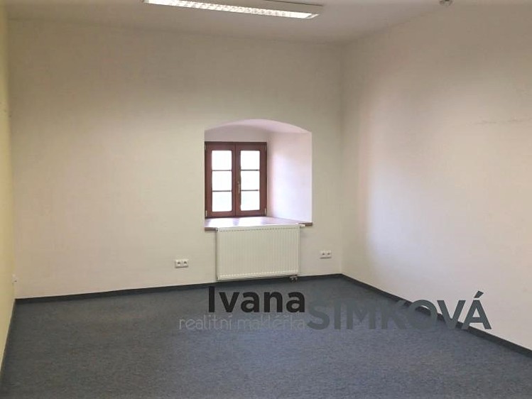 Pronájem kanceláře 27 m² - foto 3