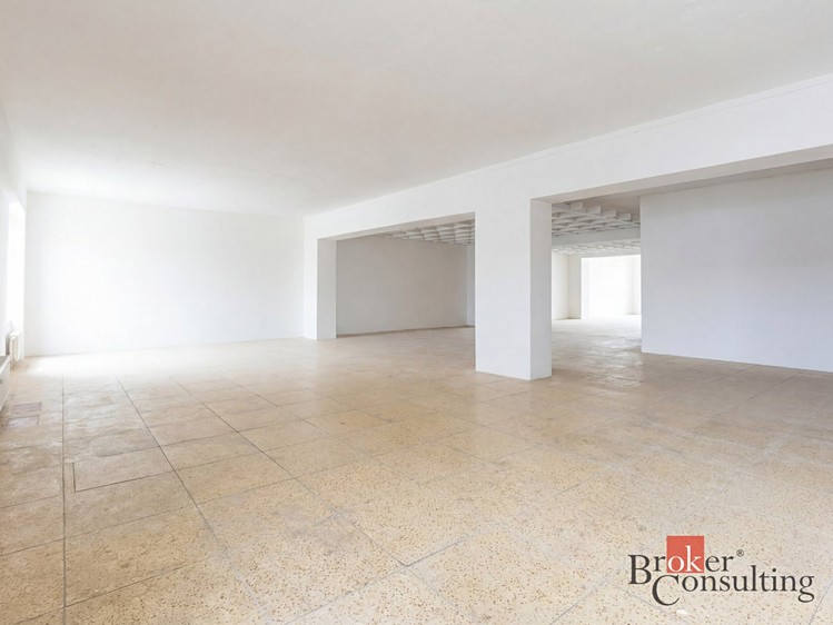 Pronájem kanceláře 190 m² - foto 7