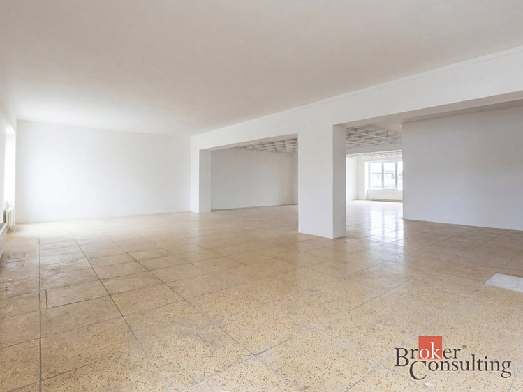 Pronájem kanceláře 190 m² - foto 8