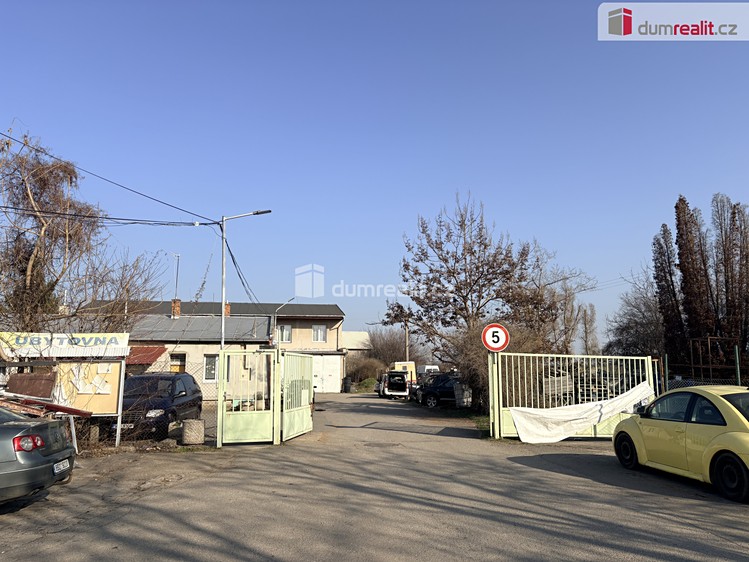 Pronájem skladového prostoru 30 m² - foto 1