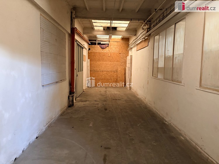 Pronájem skladového prostoru 30 m² - foto 2