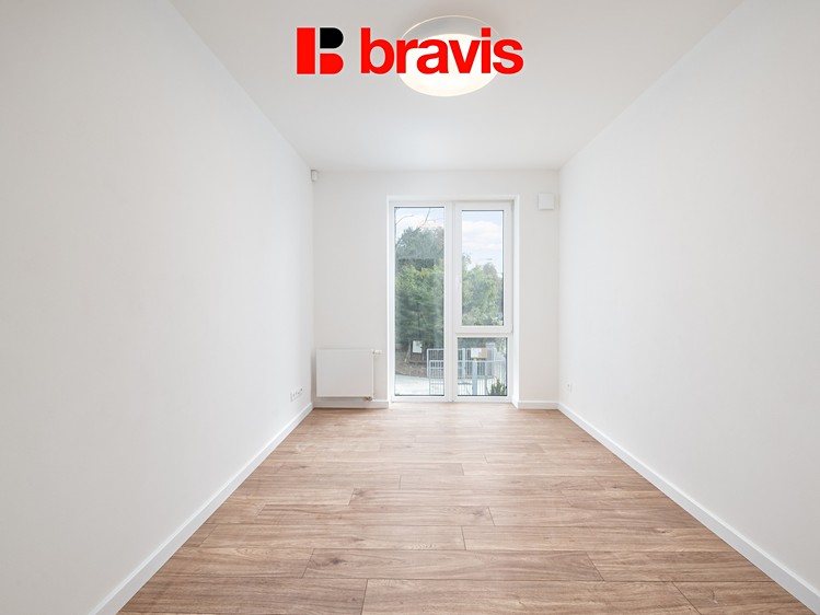 Pronájem kanceláře 66 m² - foto 5
