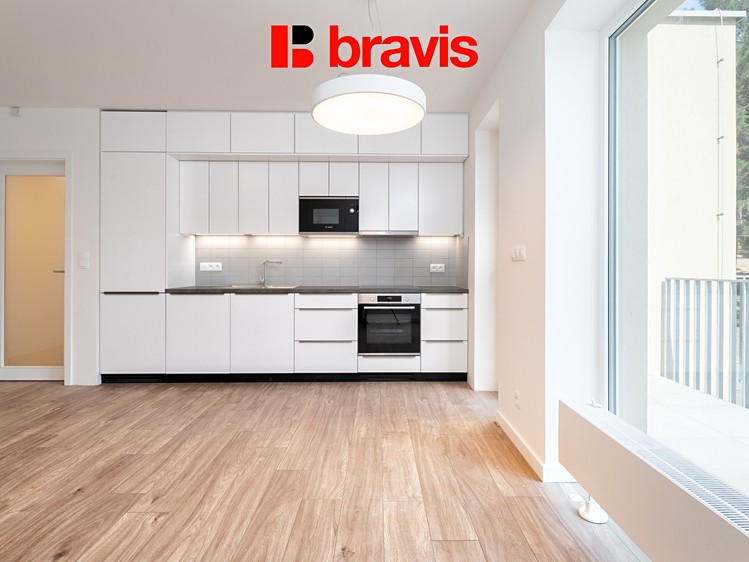 Pronájem kanceláře 66 m² - foto 6
