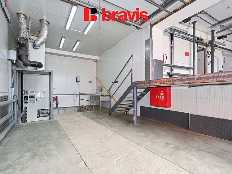 Pronájem skladového prostoru 1 016 m² - foto 2