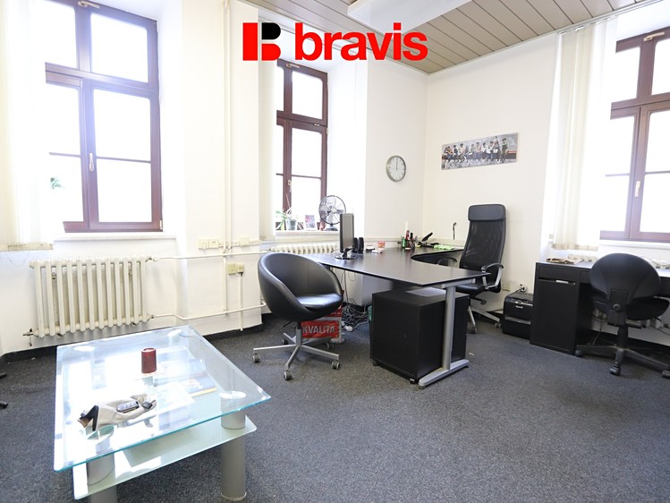 Pronájem kanceláře 36 m² - foto 5