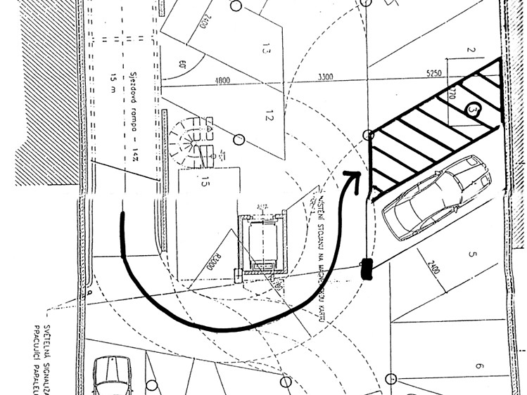 Pronájem garážového stání 15 m² - foto 2