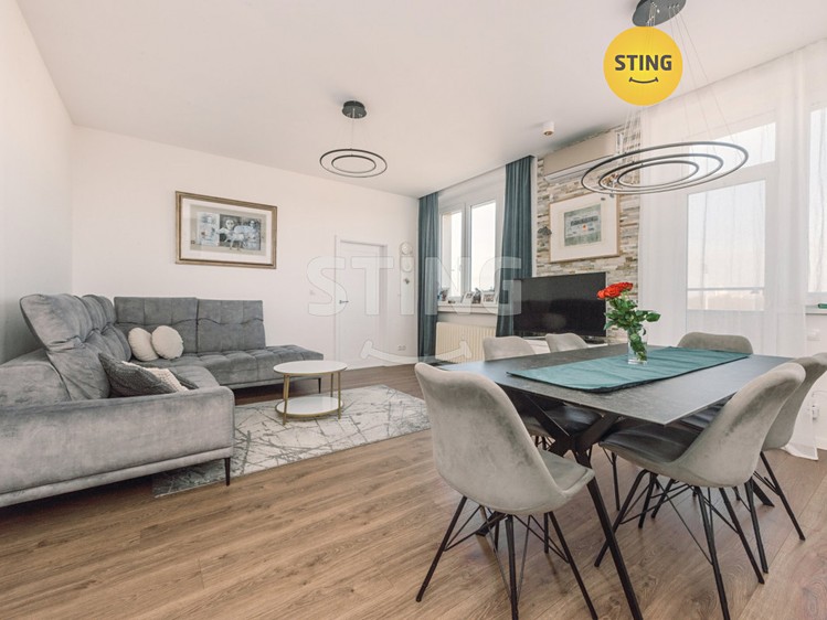 Prodej bytu 3+kk 77 m² - foto 1
