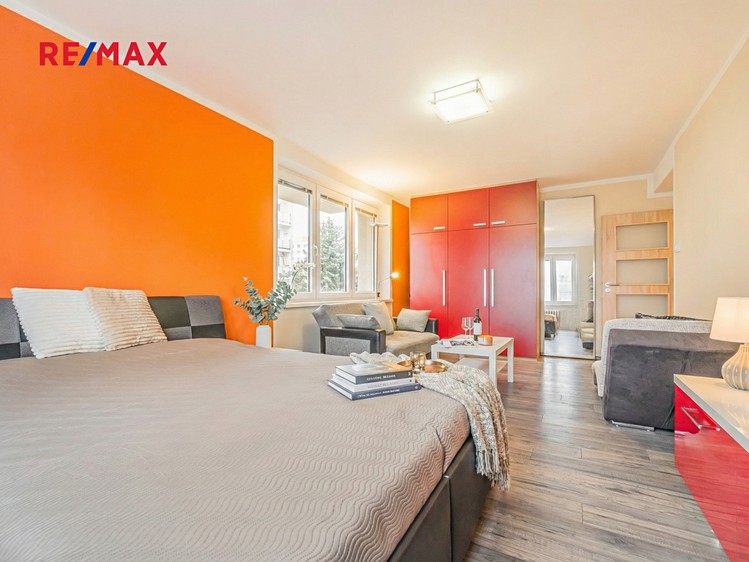 Prodej bytu 1+1 45 m² (Jednopodlažní) - foto 3