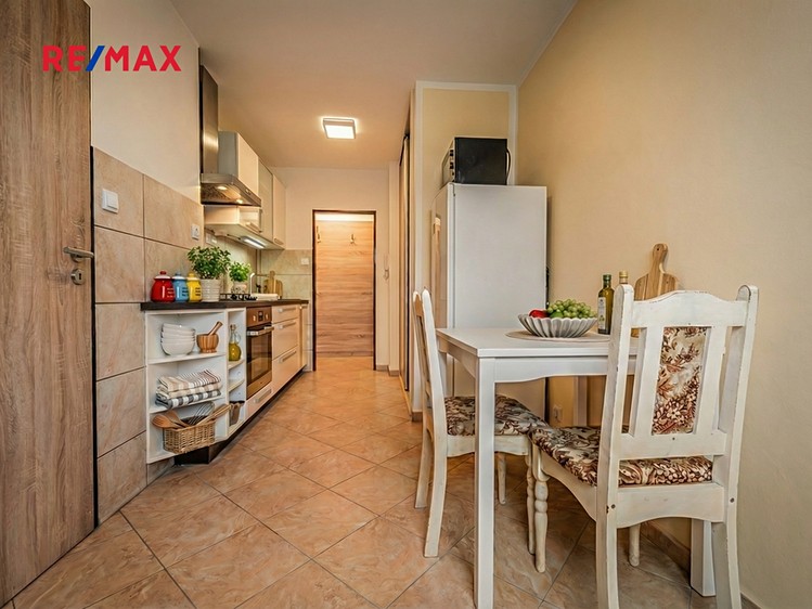Prodej bytu 1+1 45 m² (Jednopodlažní) - foto 6