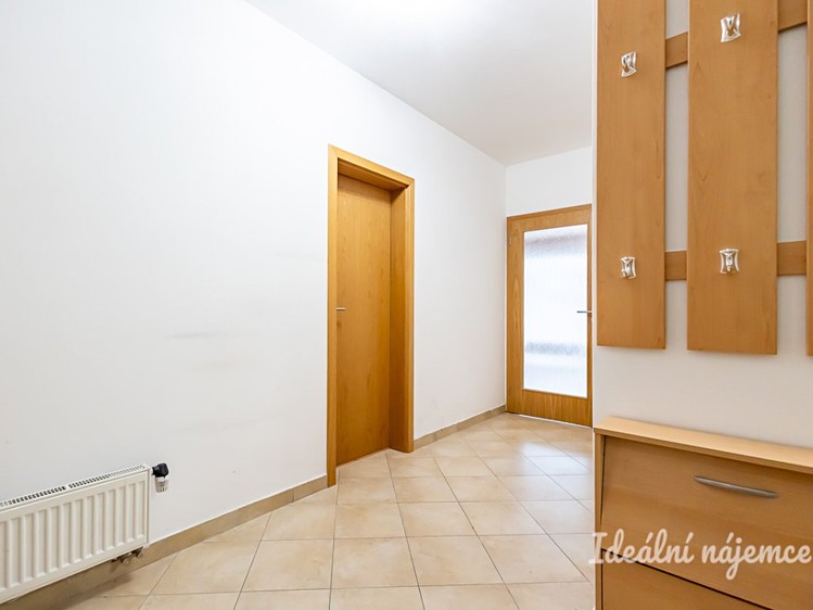 Pronájem bytu 1+kk 44 m² - foto 4