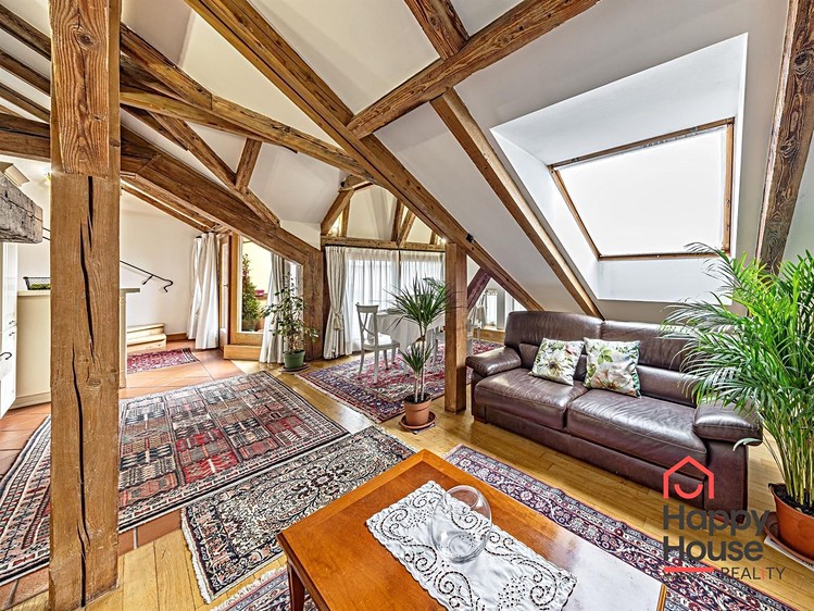 Pronájem bytu 3+kk 127 m² - foto 1
