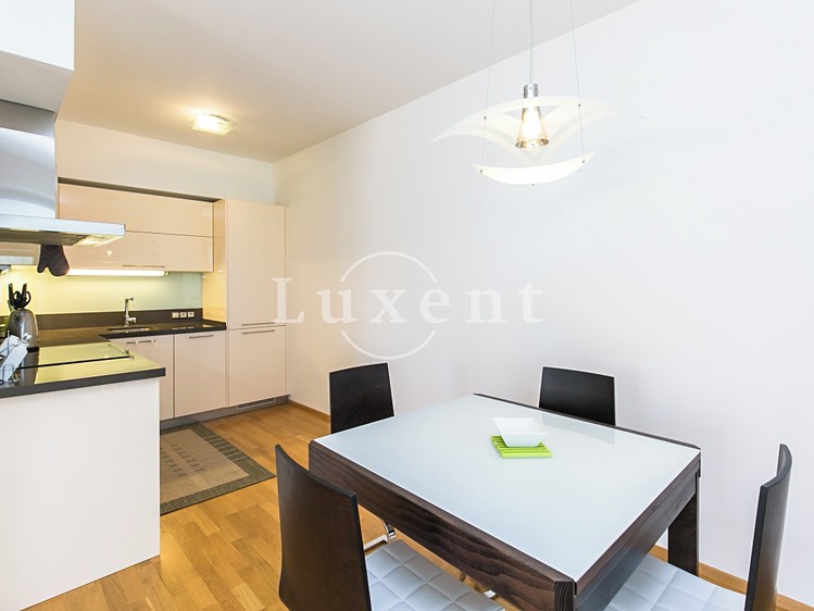 Pronájem bytu 2+kk 65 m² - foto 4
