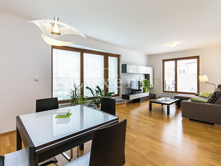 Pronájem bytu 2+kk 65 m² - foto 2