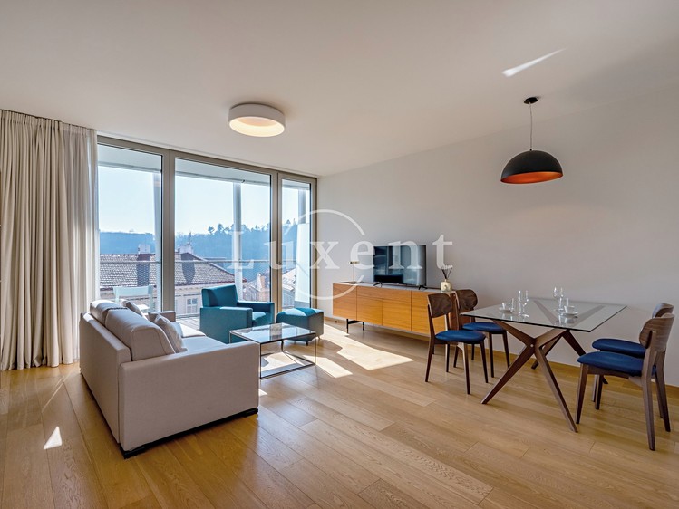 Pronájem bytu 2+kk 62 m² - foto 3