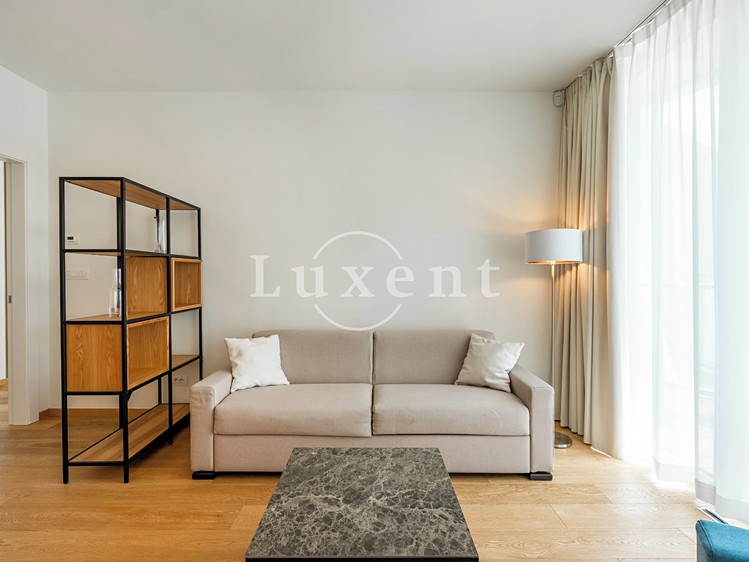 Pronájem bytu 2+kk 78 m² - foto 4