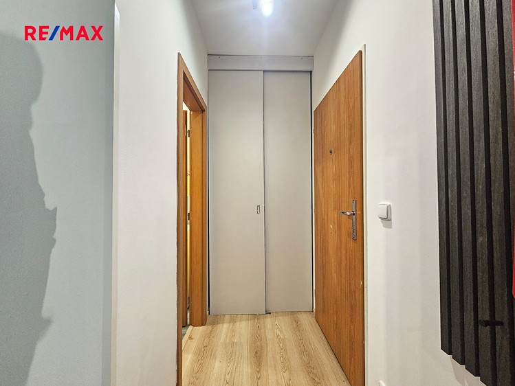 Pronájem bytu 2+kk 41 m² - foto 8