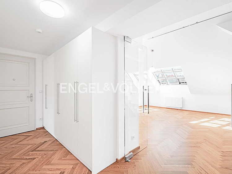 Pronájem bytu 3+kk 107 m² (Mezonet) - foto 6