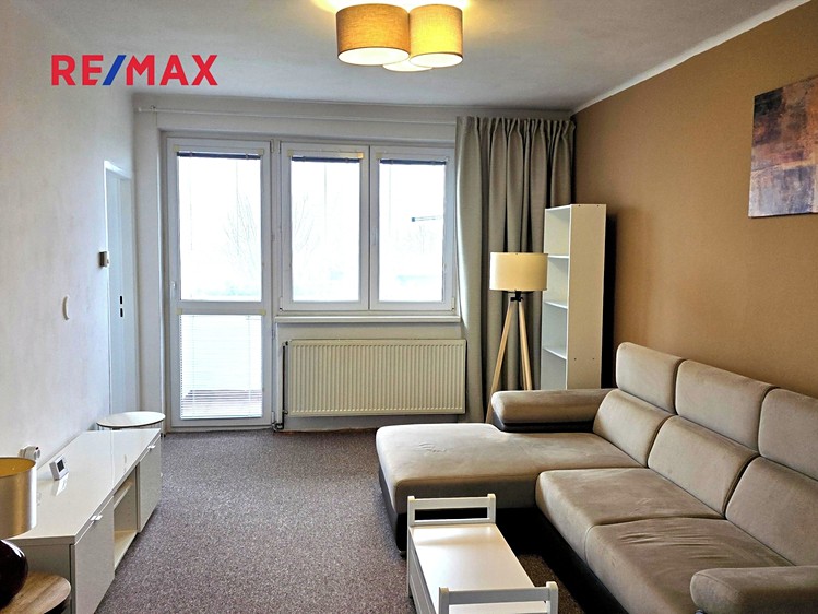 Pronájem bytu 3+1 78 m² (Jednopodlažní) - foto 1